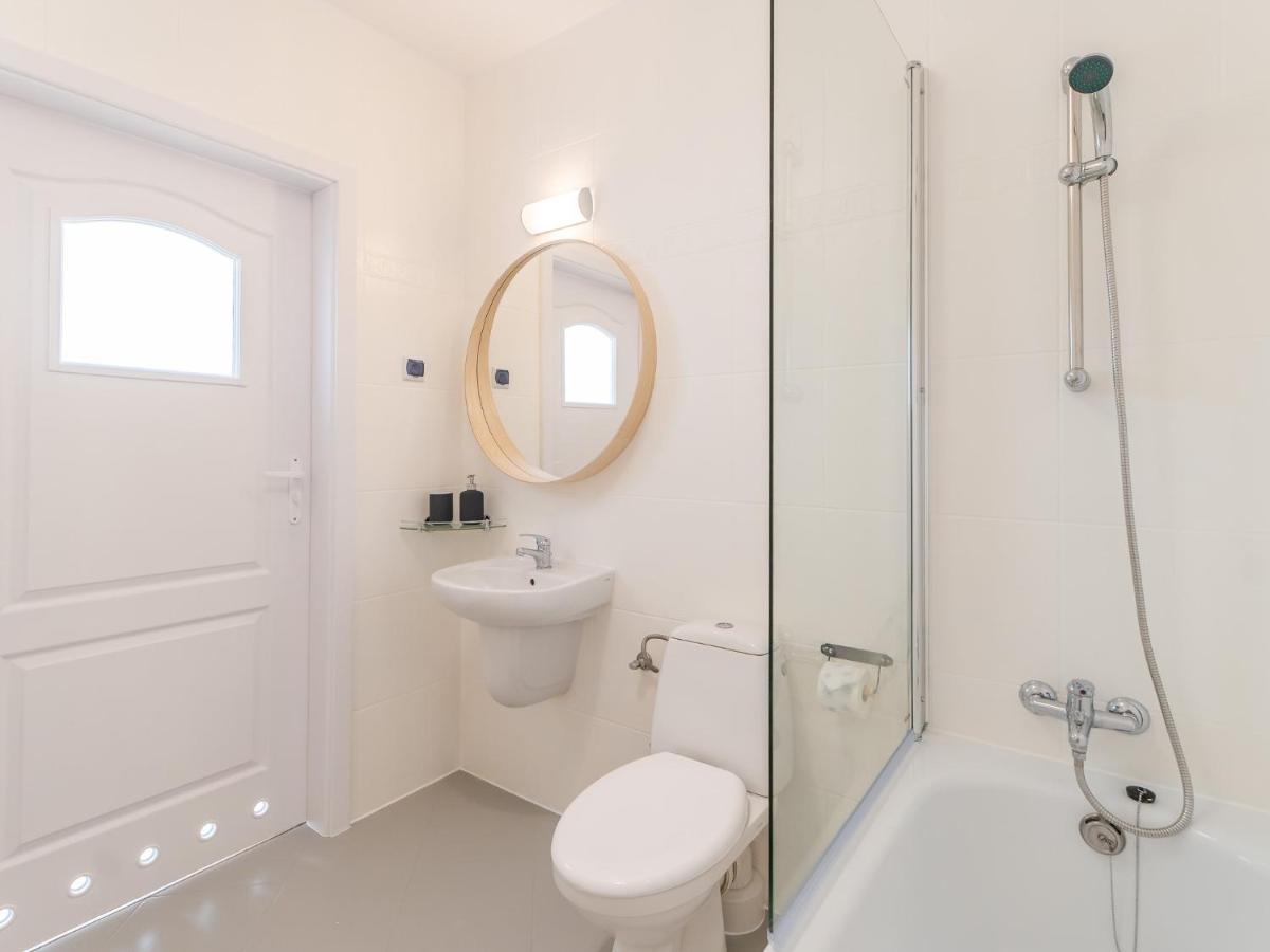 Apartamenty Lighthouse - Jantar 20 Kolobrzeg Exterior photo